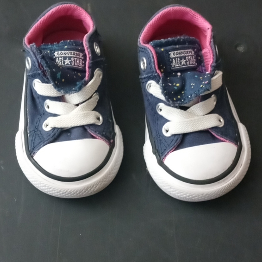 size 3 toddler girl converse